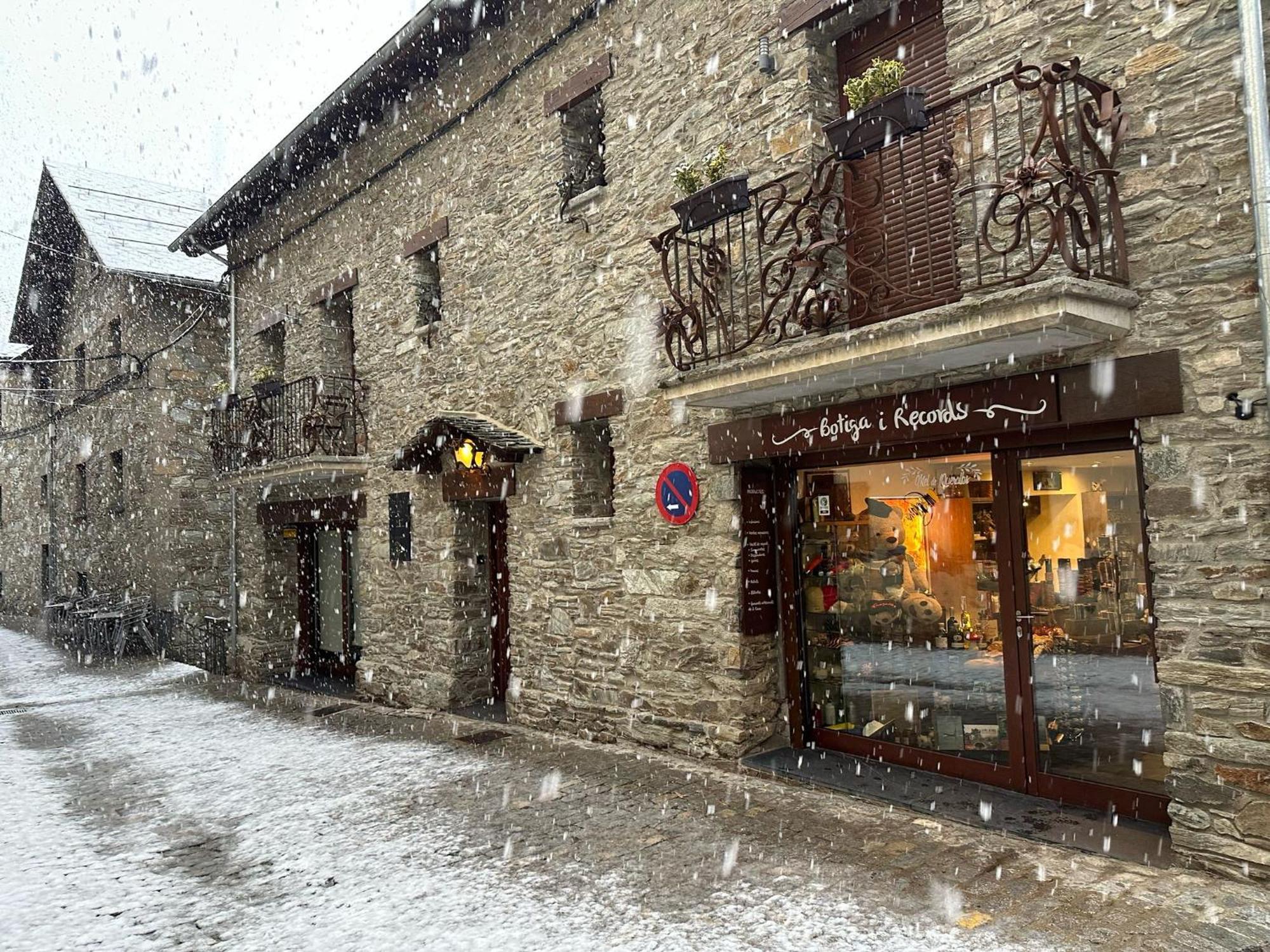 Rural L'Ortiga Blanca Hotel Queralbs Exterior foto